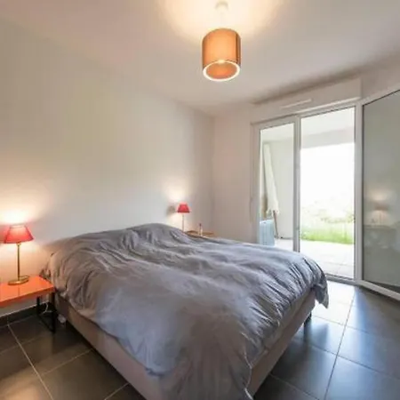 Domaine Blue Park 2 Pieces, Piscine, Jardin Prive, Climatisation, Parking Et Vue