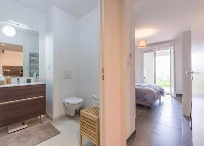 Domaine Blue Park 2 Pieces, Piscine, Jardin Prive, Climatisation, Parking Et Vue